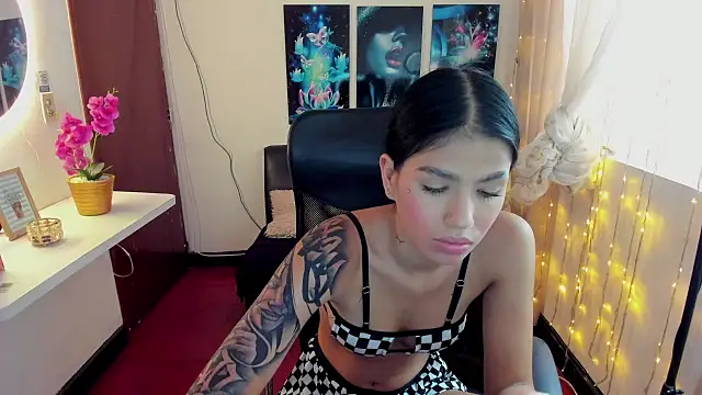 valeria-duarte online show from 20, 10, 2025