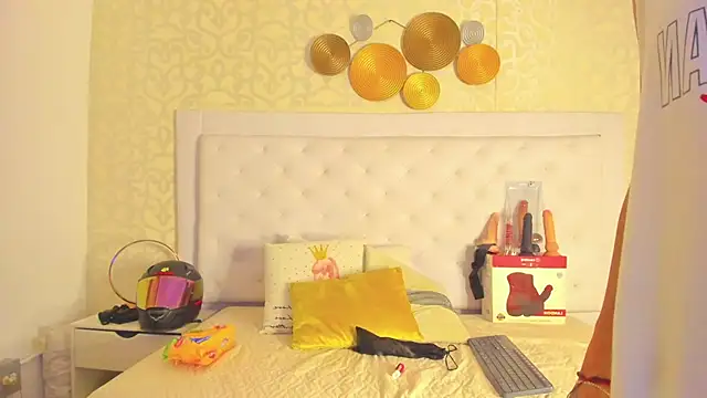 Snapshot of b3k_afrodict chatting on 15, 9, 2025 b3k afrodict online show from 15, 9, 2025