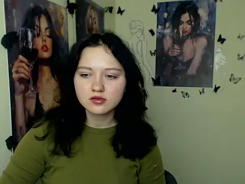 LadyAlice  online show from 14, 11, 2025