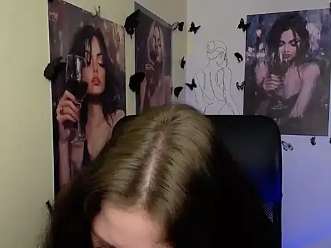 LadyAlice  online show from 21, 4, 2026