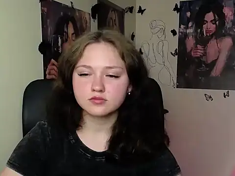 LadyAlice  online show from 24, 6, 2026