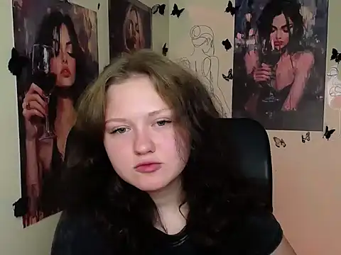 LadyAlice  online show from 14, 7, 2026