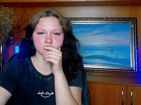 LadyAlice  online show from 16, 7, 2026