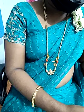 Snapshot of lolida69thamil chatting on 12, 1, 2026 lolida69thamil online show from 12, 1, 2026