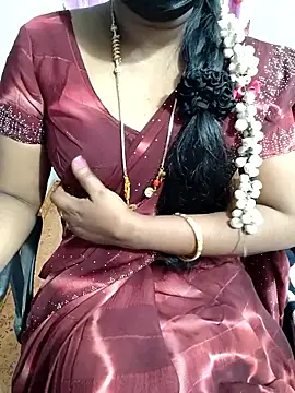 Snapshot of lolida69thamil chatting on 17, 1, 2026 lolida69thamil online show from 17, 1, 2026