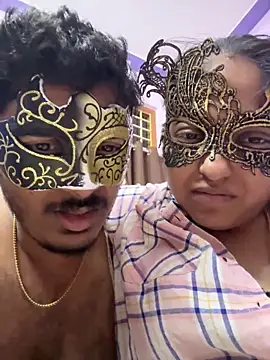 Snapshot of VVcouple chatting on 28, 10, 2025 VVcouple online show from 28, 10, 2025