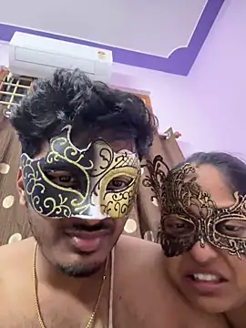 Snapshot of VVcouple chatting on 11, 11, 2025 VVcouple online show from 11, 11, 2025