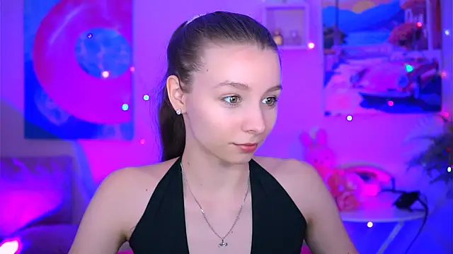 JulieDaniel online show from 10, 10, 2025