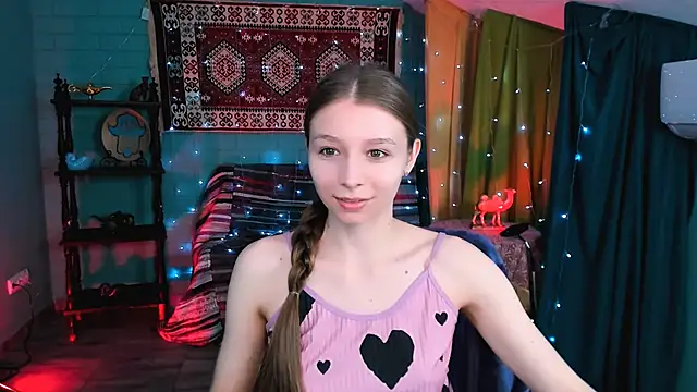 JulieDaniel online show from 24, 4, 2026