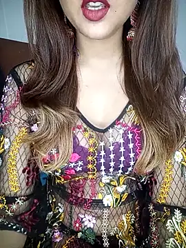 Snapshot of Hot_malika19 chatting on 5, 3, 2026 Hot malika19 online show from 5, 3, 2026