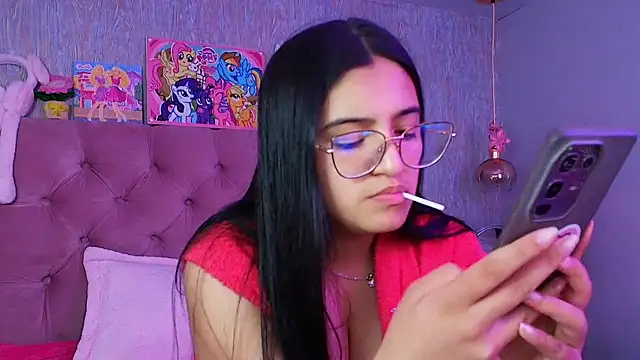 laurenelove online show from 10, 3, 2026