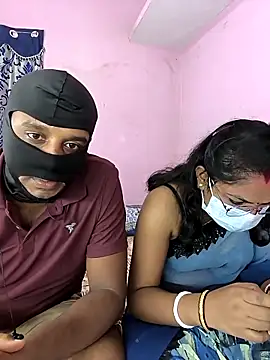 Lovlycouple1 online show from 18, 9, 2025