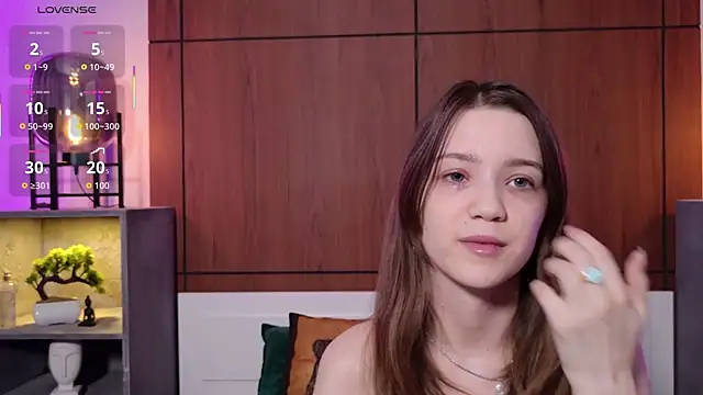 Alison kisss online show from 29, 5, 2026