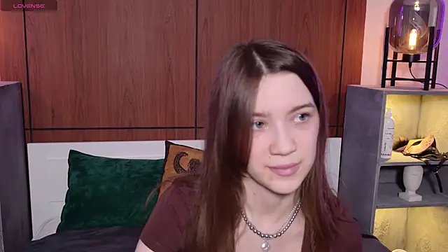 Alison kisss online show from 13, 6, 2026