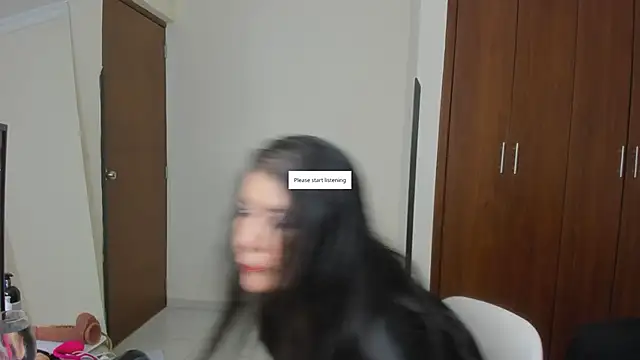 Snapshot of kiraGeiner chatting on 17, 5, 2026 kiraGeiner online show from 17, 5, 2026