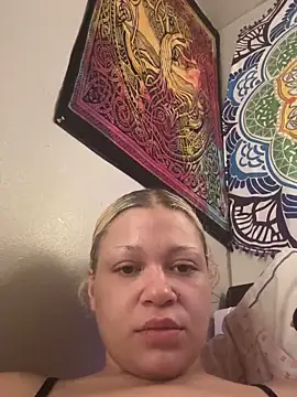 thatgurlred online show from 11, 2, 2026