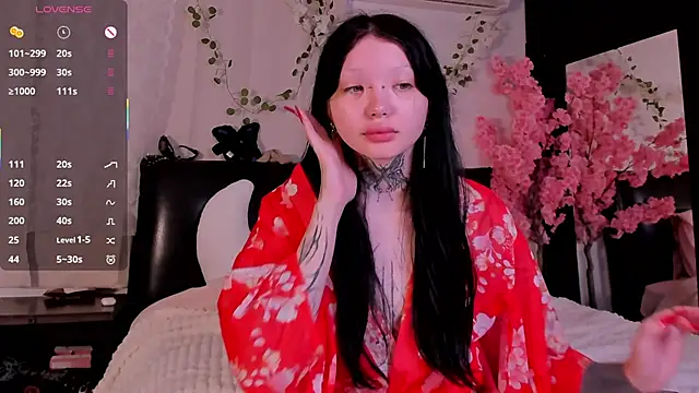 Lein Bone online show from 18, 10, 2025