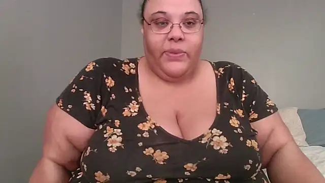 SexyBBW10790 online show from 28, 3, 2026