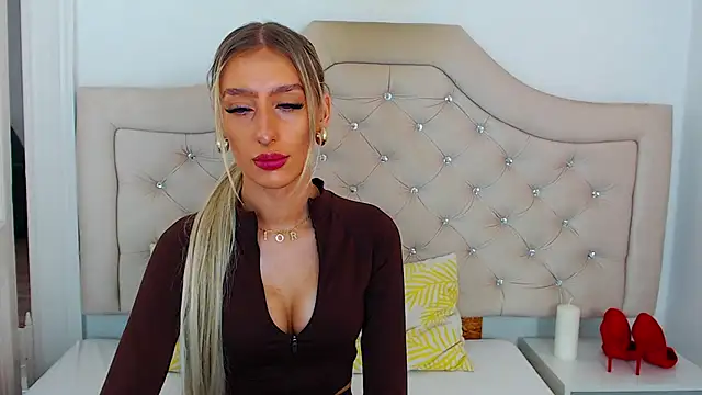 NatalieSensual online show from 7, 11, 2025