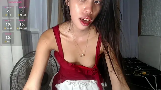 kourtneyluv  online show from 24, 4, 2026