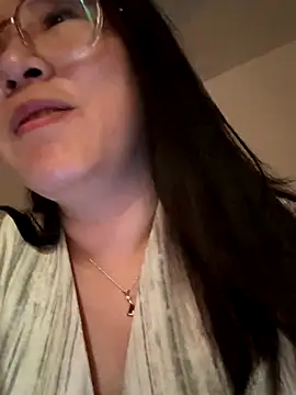 Liqinqin online show from 5, 10, 2025