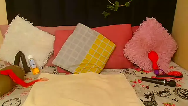 AmazingDarkDoll online show from 25, 10, 2025