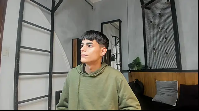 Dani mc1 online show from 12, 11, 2025