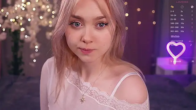 AccaCroyle online show from 5, 2, 2026