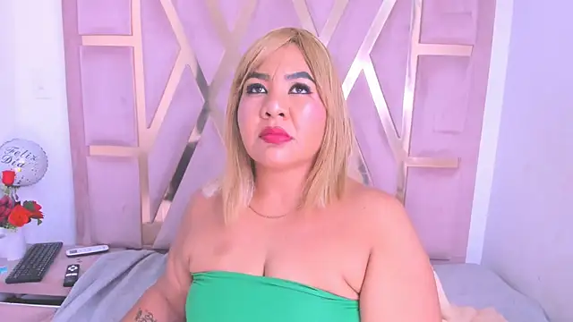 samantaasm online show from 27, 4, 2026