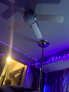 Triggerhappycj100 online show from 31, 10, 2025