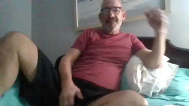 Snapshot of FoxnMouse chatting on 27, 10, 2025 FoxnMouse online show from 27, 10, 2025