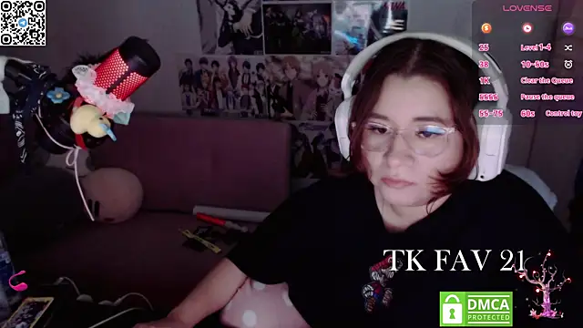 Pink girl0n online show from 2, 7, 2026