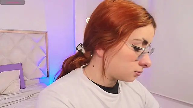 Naomy tay1 online show from 16, 10, 2025