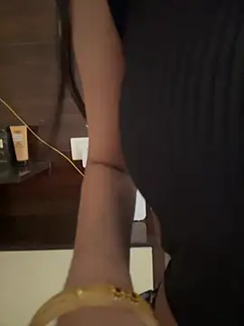 modelnishu online show from 22, 4, 2026