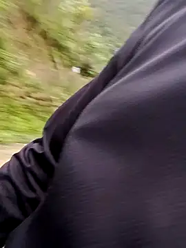 Snapshot of Mamapm20 chatting on 28, 9, 2025 Mamapm20 online show from 28, 9, 2025