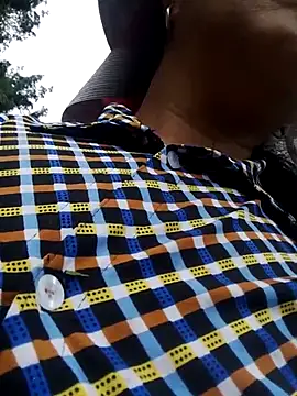 Snapshot of Mamapm20 chatting on 6, 10, 2025 Mamapm20 online show from 6, 10, 2025