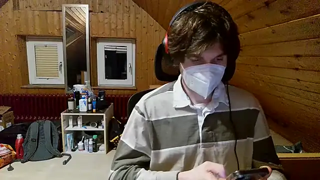 Imagerysin23 online show from 10, 3, 2026