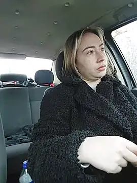 Reina Cummings online show from 11, 2, 2026