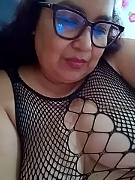 ladytropical1 online show from 6, 6, 2026
