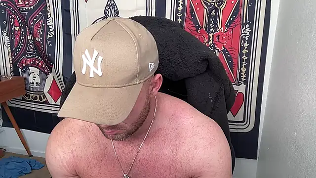 brettmycles28 online show from 22, 12, 2025