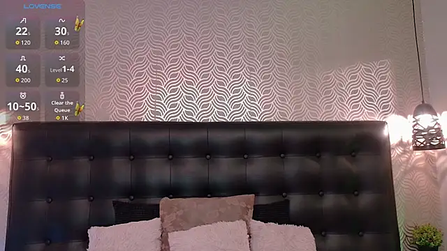 Sharonevanss  online show from 23, 4, 2026