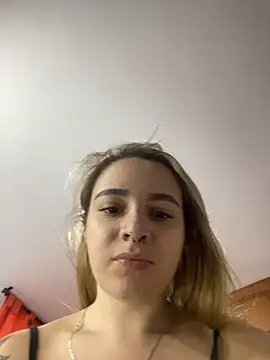 Snapshot of karla-thomsom10 chatting on 19, 2, 2026 karla-thomsom10 online show from 19, 2, 2026