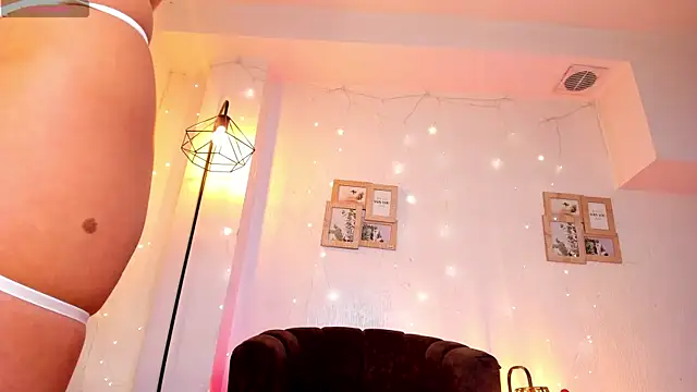 Snapshot of mystic_carito chatting on 24, 2, 2026 mystic carito online show from 24, 2, 2026