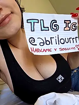 Snapshot of abrilour chatting on 4, 12, 2025 abrilour online show from 4, 12, 2025