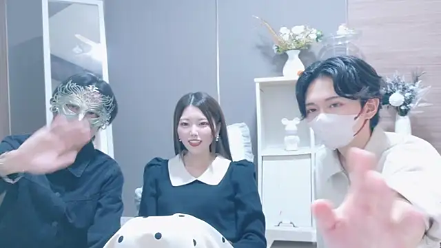 Snapshot of Reto-sama chatting on 14, 10, 2025 Reto-sama online show from 14, 10, 2025