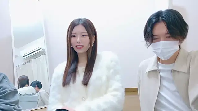 Snapshot of Reto-sama chatting on 25, 10, 2025 Reto-sama online show from 25, 10, 2025