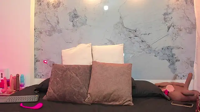 Ambeer red1 online show from 24, 4, 2026