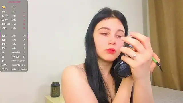 EnricaElis online show from 17, 4, 2026