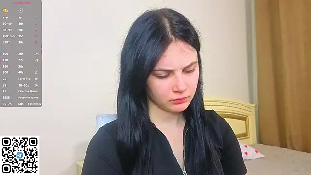 EnricaElis online show from 19, 4, 2026