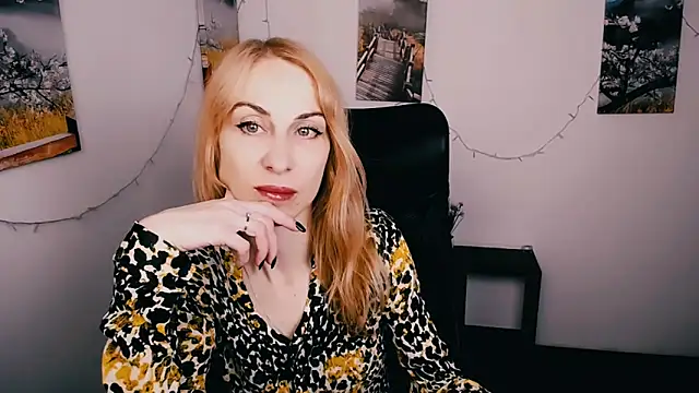 Snapshot of Create_your_own_sun chatting on 2, 6, 2026 Create your own sun online show from 2, 6, 2026
